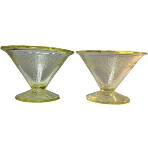 2 Hazel Atlas ROXANA YELLOW FOOTED SHERBETS Ice Cream Bowls